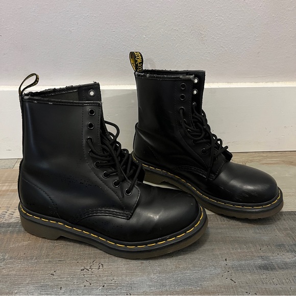 The Original Doc Martens 1460 AirWair black yellow - Picture 12 of 13